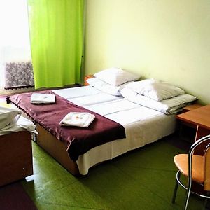 Pokój z łóżkiem king-size